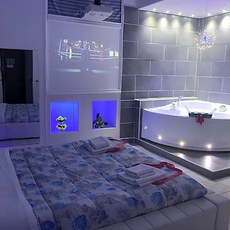 Porta Capuana Bed & Breakfast 4*