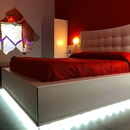 Porta Capuana Bed & Breakfast 4*