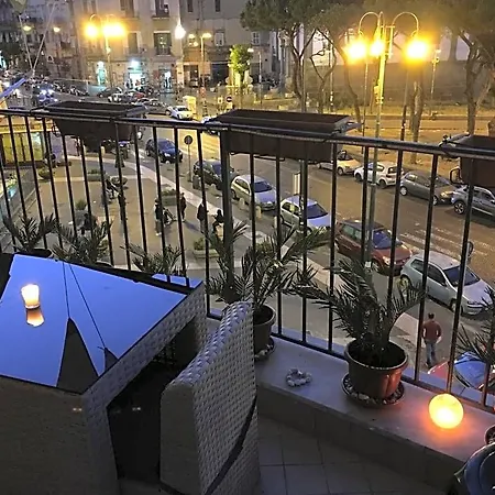 住宿加早餐酒店 Porta Capuana 4*